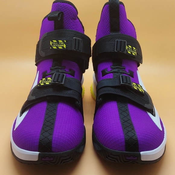 Nike Lebron Soldier XIII Voltage Purple - Size 13 - Picture 2 of 6